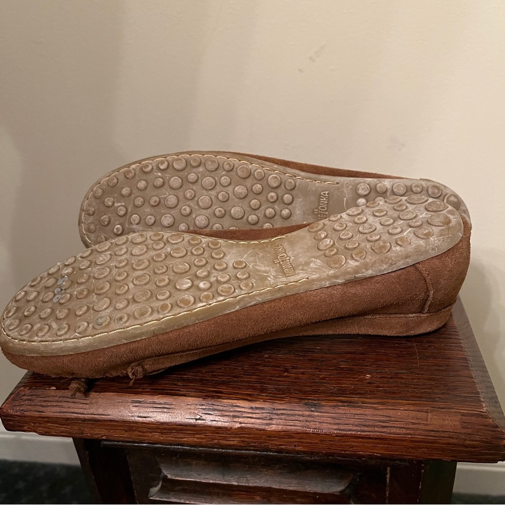 Minnetonka Brown Suede Fringe Feather Flat Moccas… - image 7